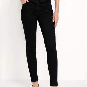 Women’s OLD NAVY black skinny jeans sz 12L🤩